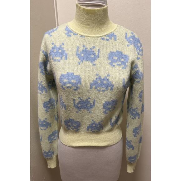 ZARA Women's EUC Taito Space Invaders Mock Neck Crop Sweater Retro - Size Small - Picture 2 of 6
